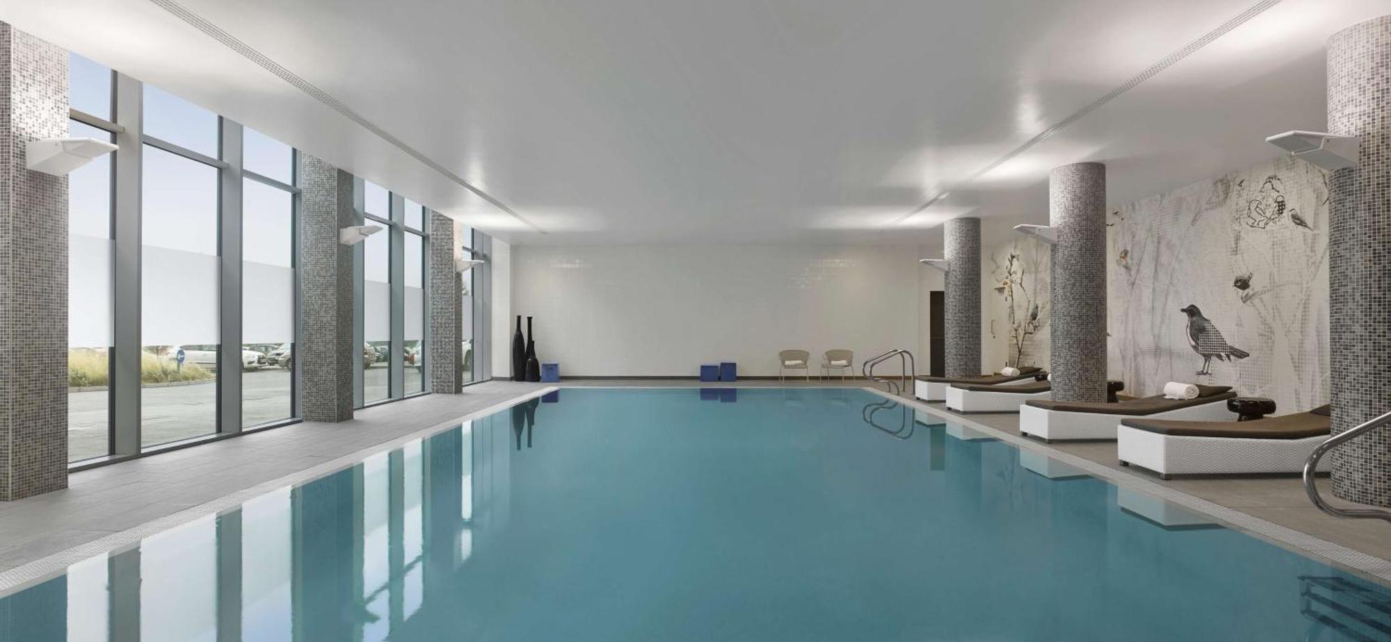 Radisson Blu Hotel East Midlands Airport คาสเซิลโดนิงทัน ภายนอก รูปภาพ